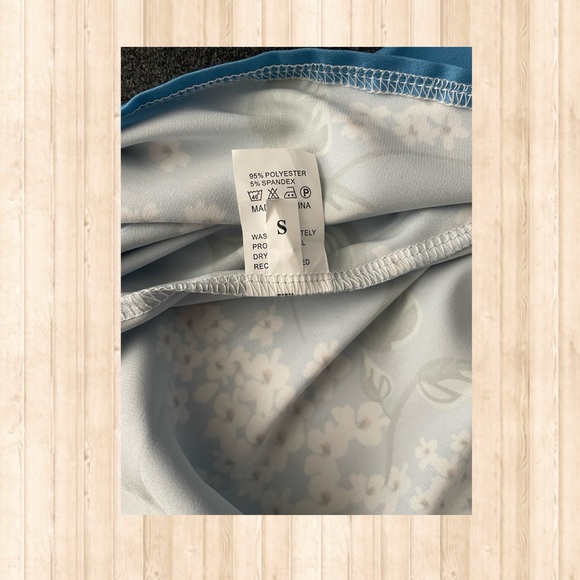 Floral Dress - Picture 6 of 6